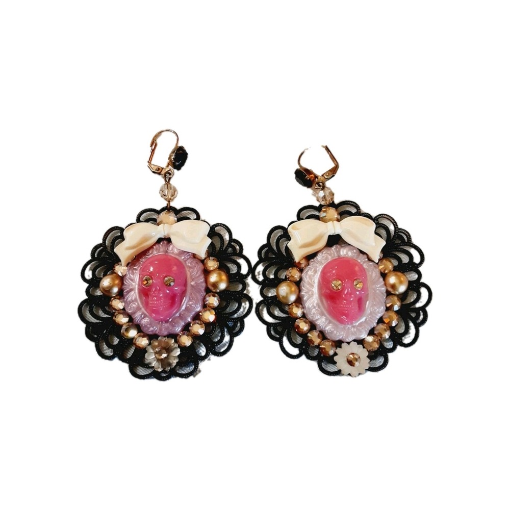 Tarina Tarantino Skull Earings Gothic Dia De Los Muertos Pink Black Bows
